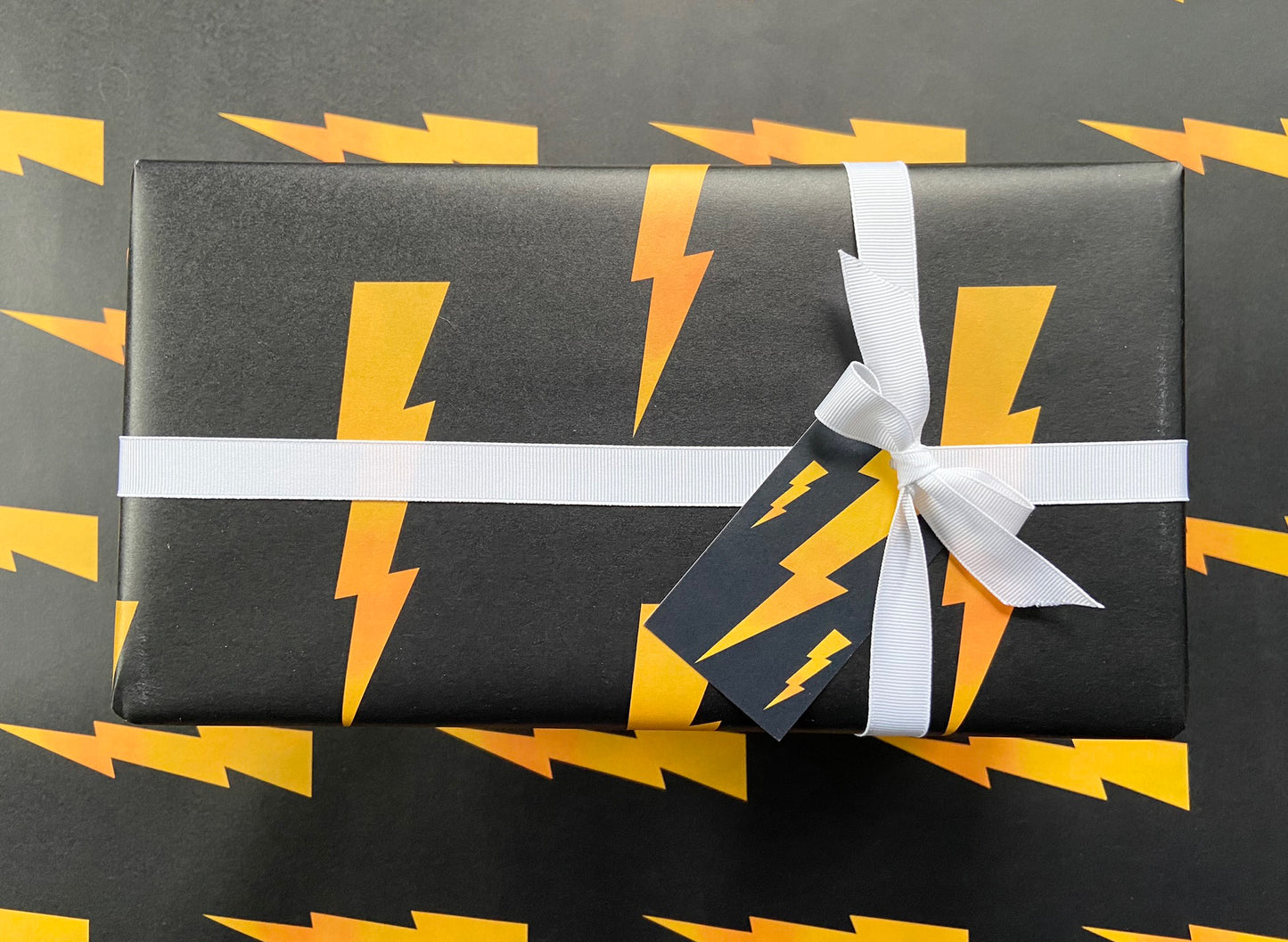 Gift Wrap Sheets - Lightning
